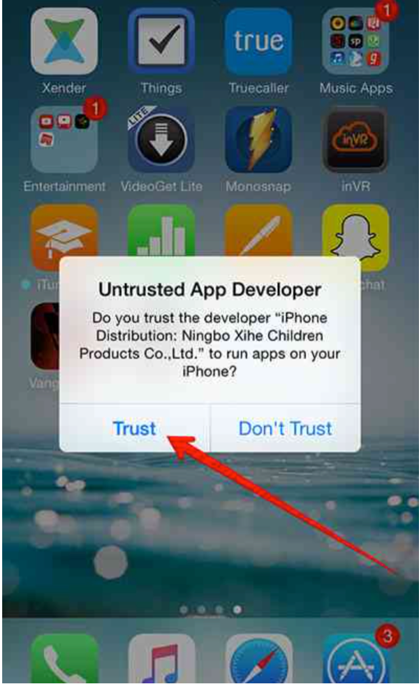 Notification dialog to trust vShare downloader app